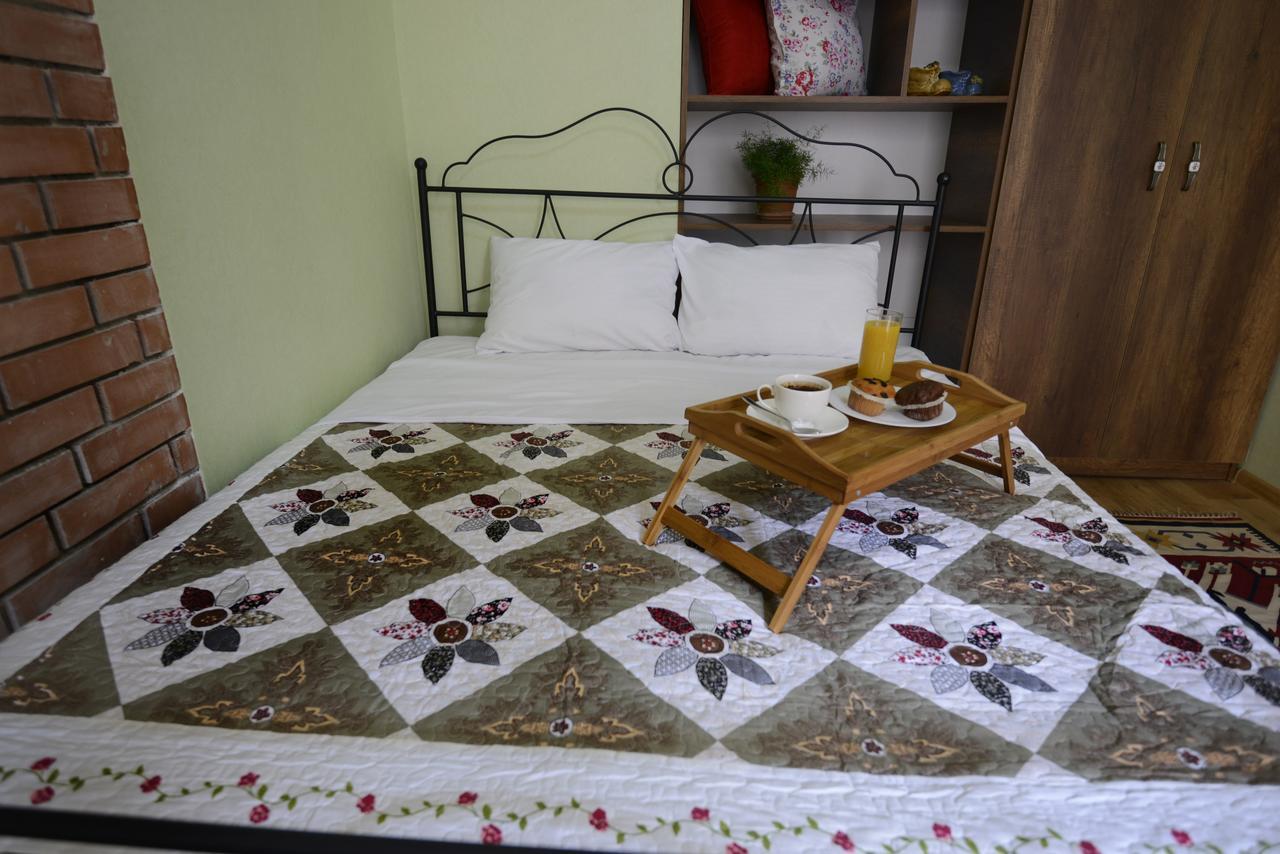 Atlant Hotel Tiflis Exterior foto
