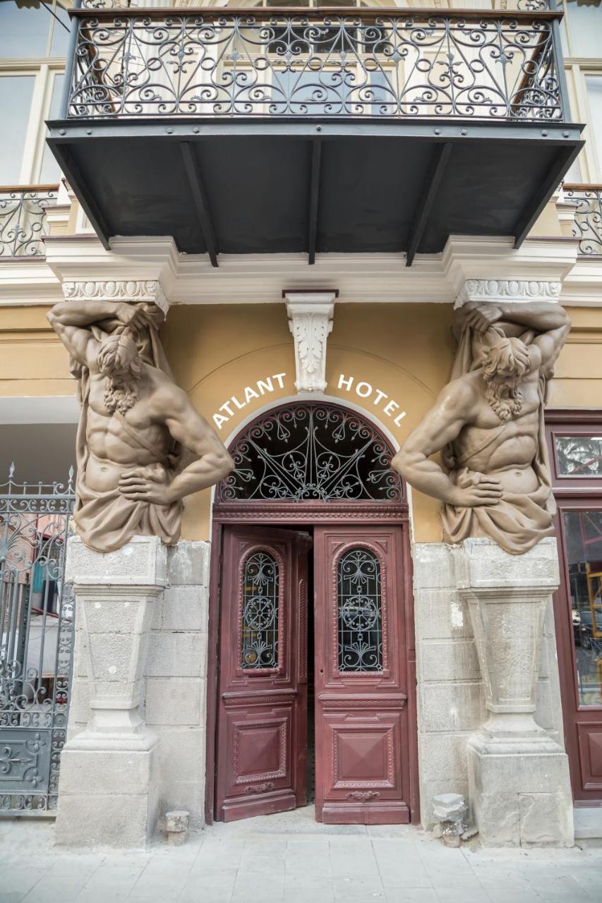 Atlant Hotel Tiflis Exterior foto