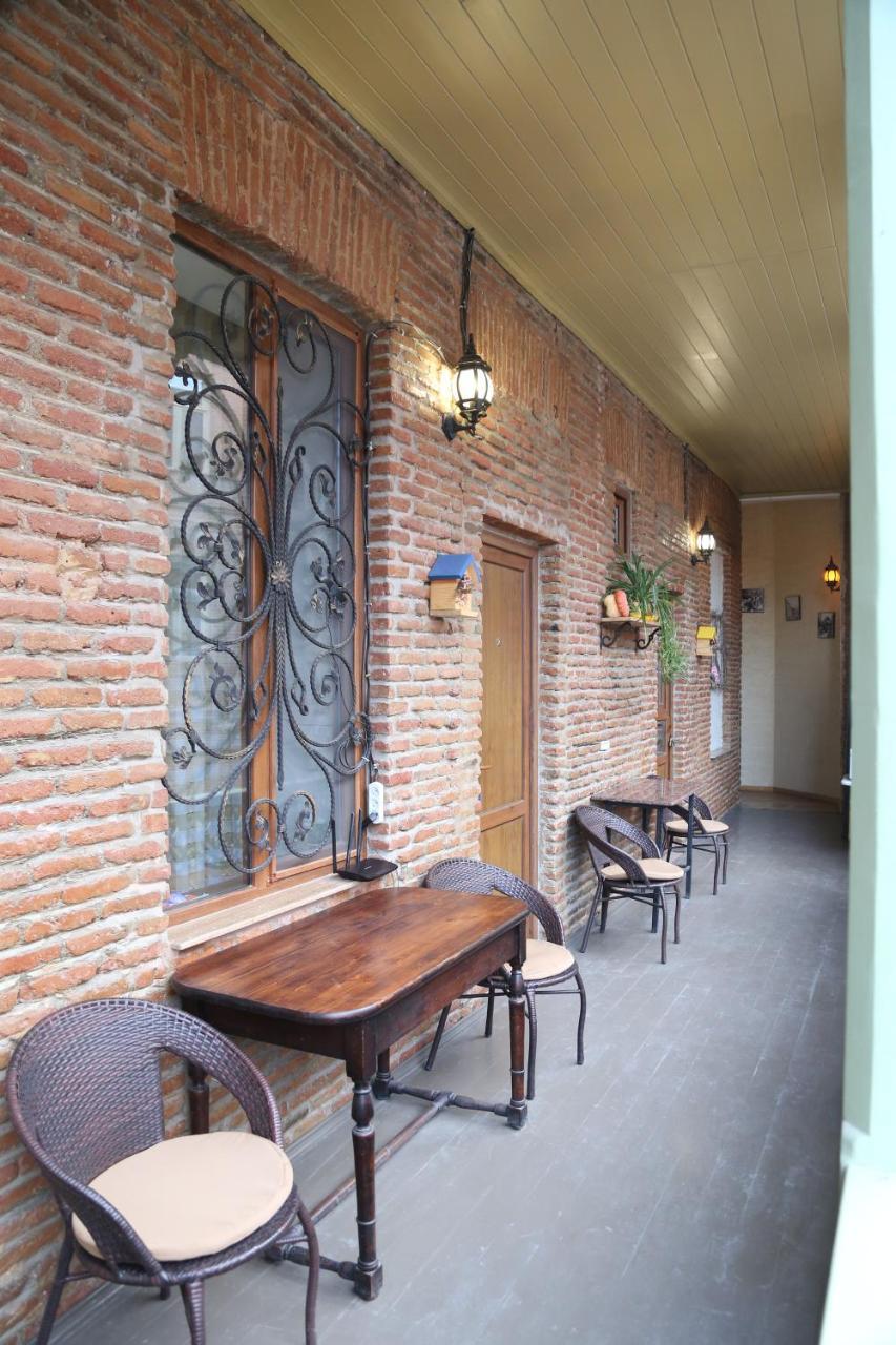 Atlant Hotel Tiflis Exterior foto